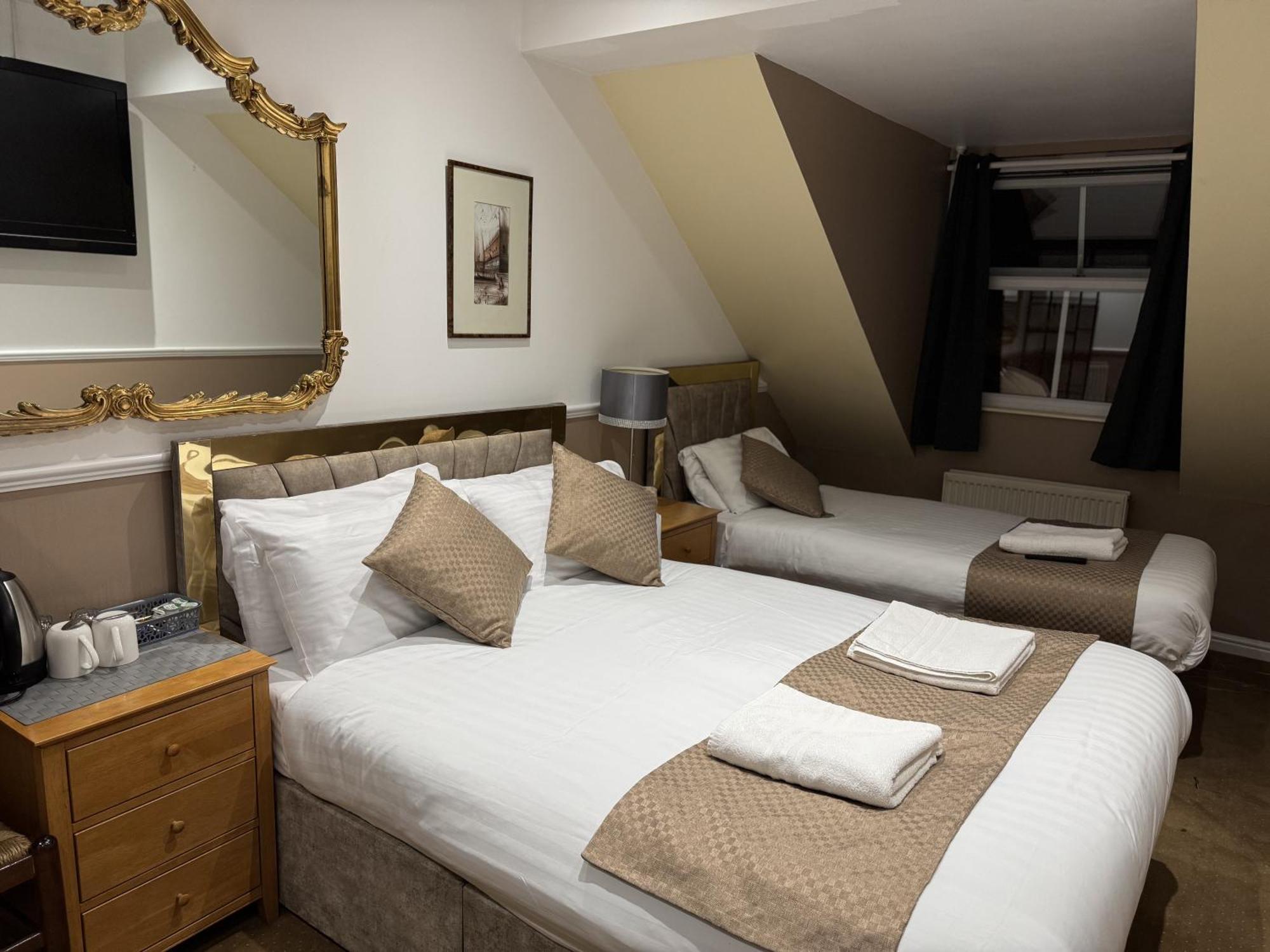Arden Guest House B&B - Nec Birmingham - Birmingham Airport Bickenhill Esterno foto