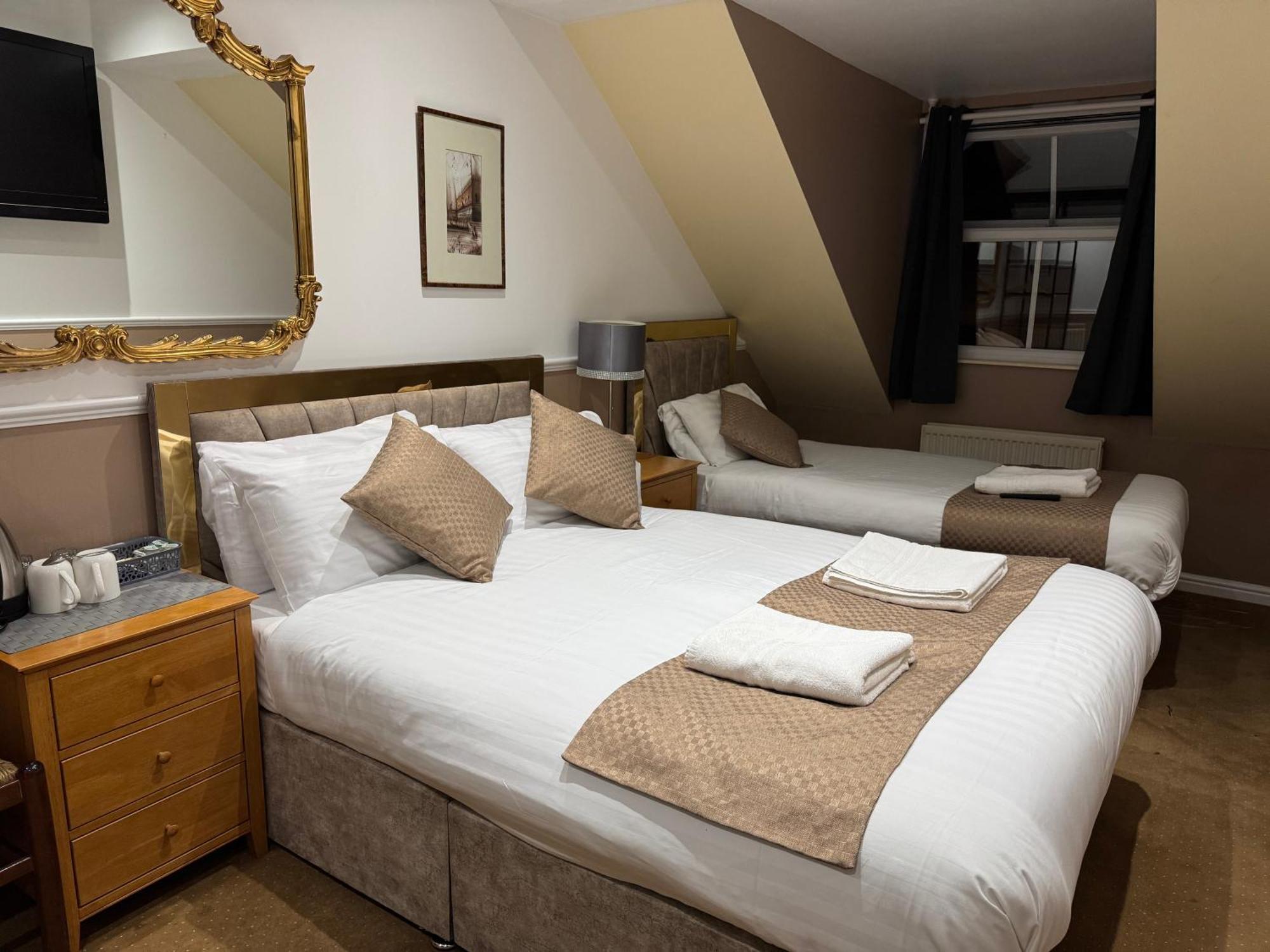 Arden Guest House B&B - Nec Birmingham - Birmingham Airport Bickenhill Esterno foto